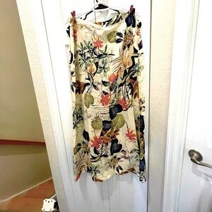 Floral Print maxi skirt 🆕 pretty